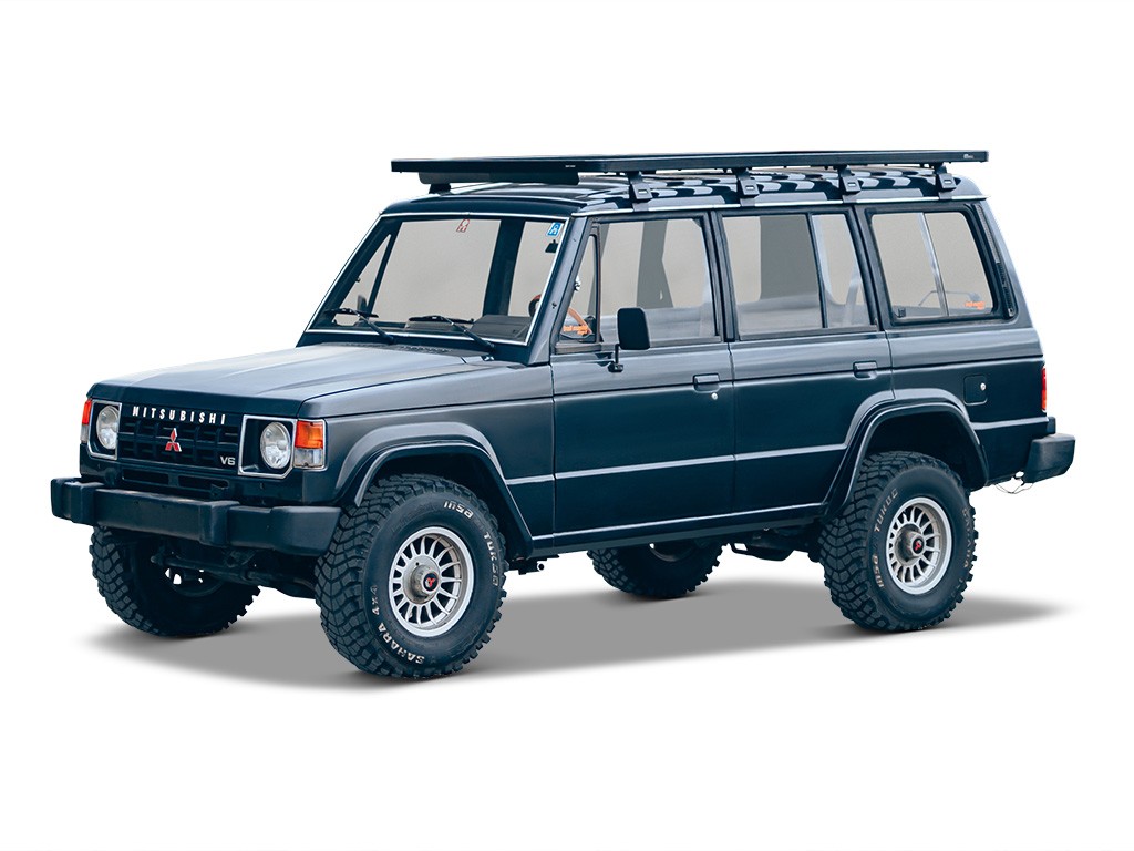 Galerie FRONT RUNNER Slimline II Mitsubishi Pajero L040 (1982-1990)